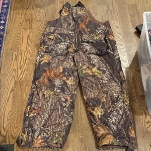 Remington insulated hunting overalls size xl